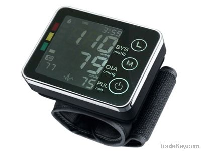 Wrist Digital Blood Pressure Monitor BP800W