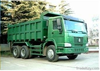 Sinotruk dump truck