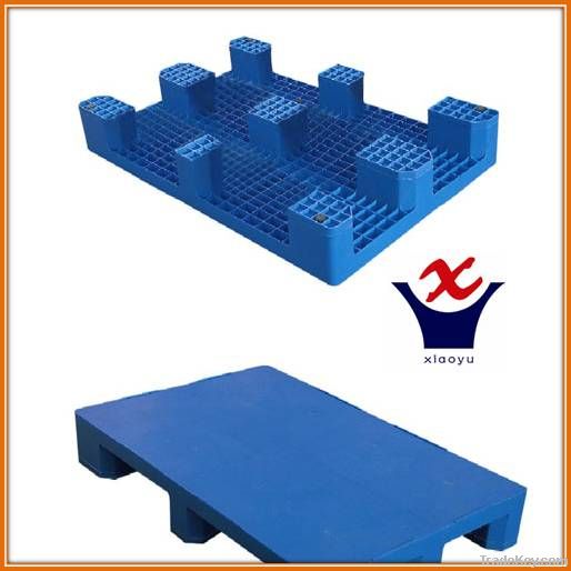 Euro plastic pallet