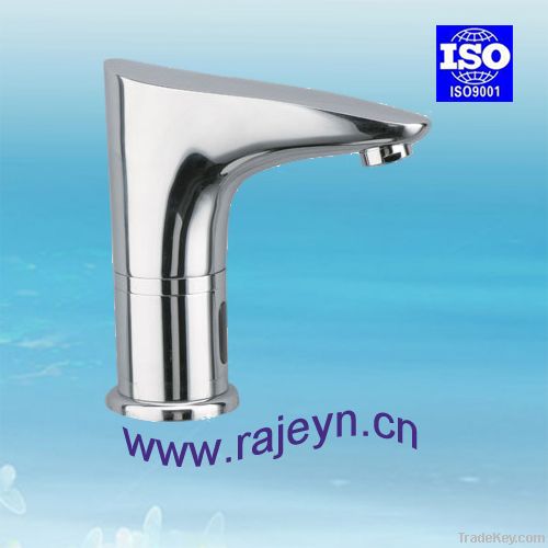 Deck Mounted CE ISO9001 Thermostatic Basin Sensor Faucet