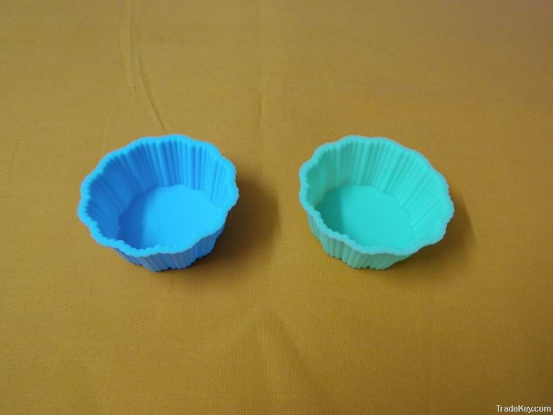 Silicone cake mould