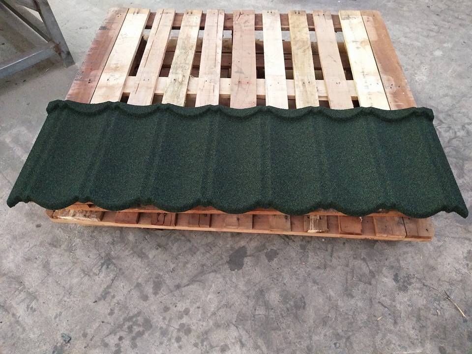 Enviroment Friendly Stone Coated Roofing Sheet In Red Black Coffee Brown Green