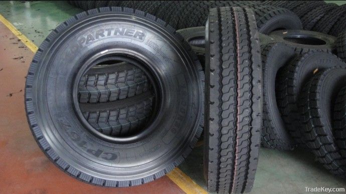 Truck tire 12.00R20