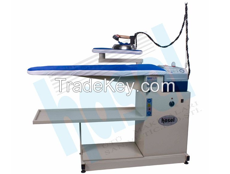 Narrow vacuum ironing table 