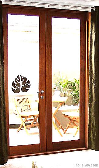 WOOD DOOR