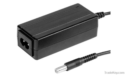 9V 2.5A laptop adapter