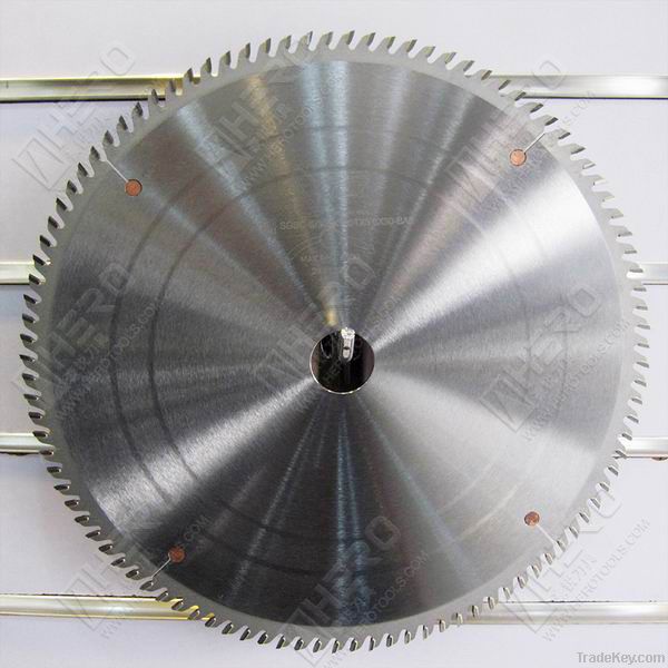 Laminated cutting saw blade