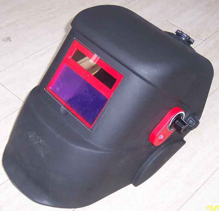 Solar Power Auto Darkening Welding Helmet