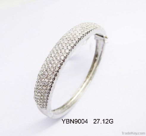 925 sterling silver bangle with Cubic Ziconia