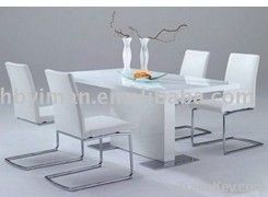 High gloss dining table