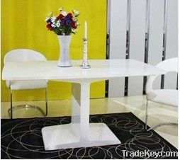 High gloss dining table