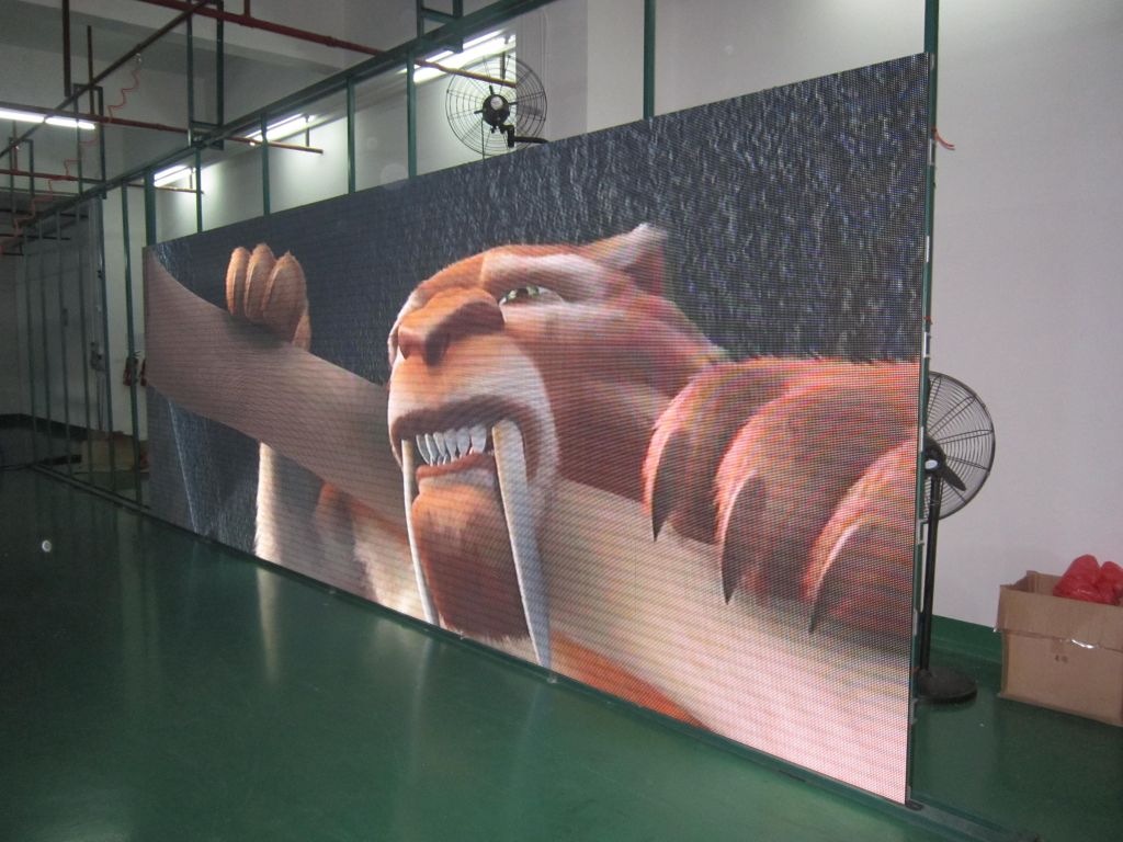 P4 indoor full color led display