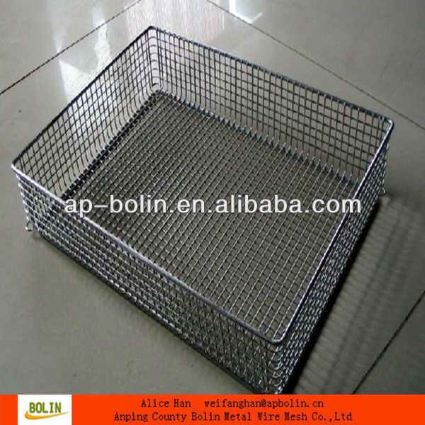 Stainless steel wire mesh basket