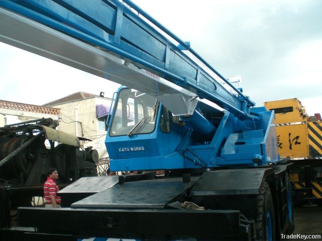 Rough Terrain Crane Kato 25t (Used)