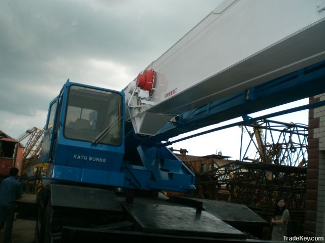 Rough Terrain Crane Kato 25t (Used)