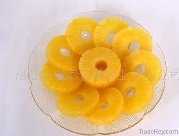 canned pineapple slices in light syrup