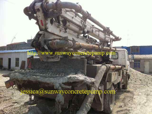 Sell used Mitsubishi truck-mounted concrete pump 30M 99