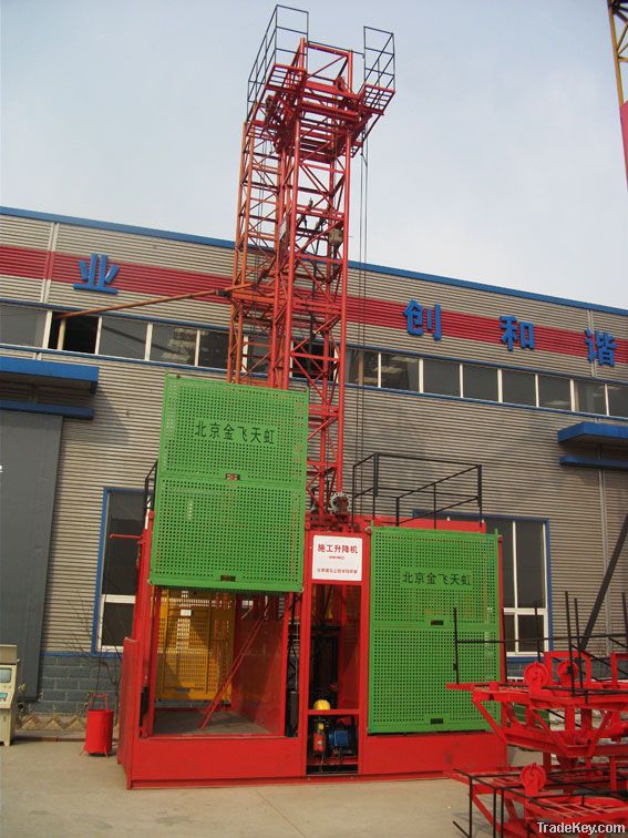 SS100/100 construction lift