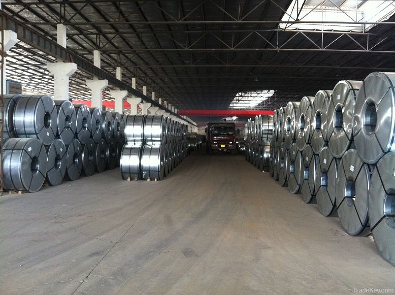 Hot dip galvanized steel strip in coil