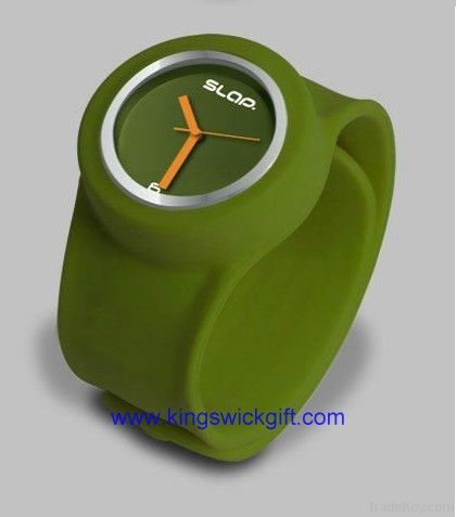 Popular slap silicone watch