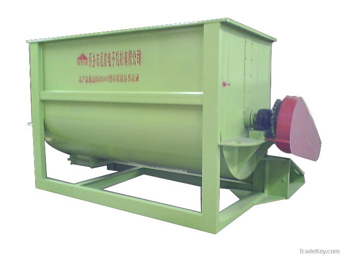 High mix uniformity single shaft screw feed mixer machine