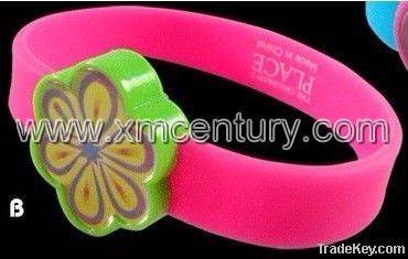 fashion silicone bracelets