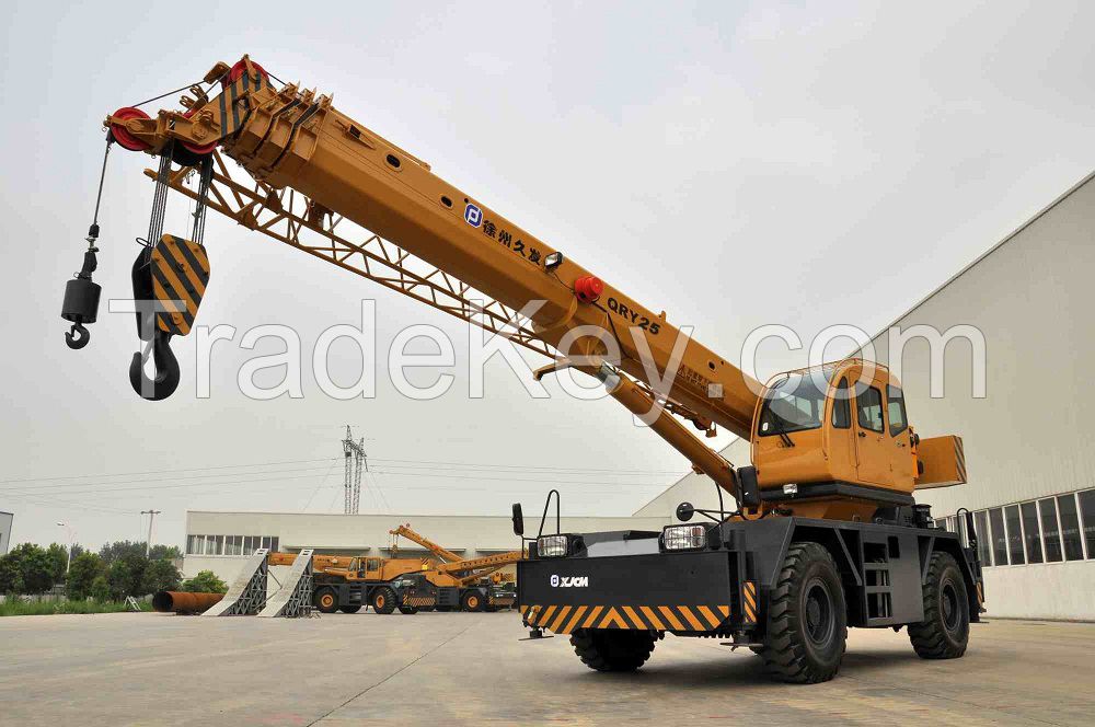 Rough Terrain Crane 25 ton