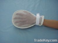 Disposable finger control hand mitt