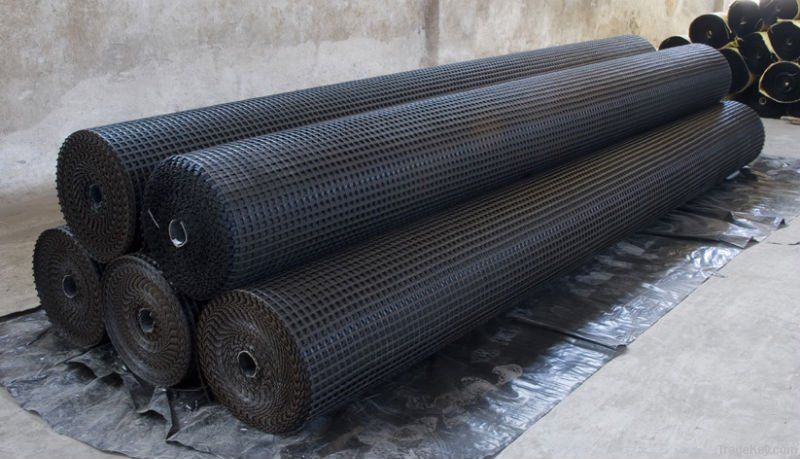 Fiberglass geogrids