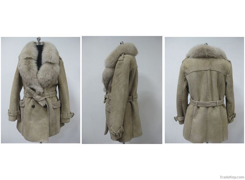 sheep leather coat with fox fur collar