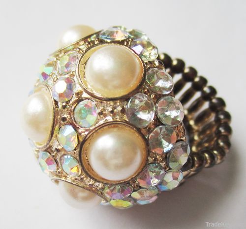 stretch jewelry ring with beads and stones