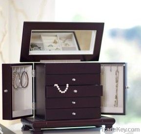 Tao Wooden Jewelry Box