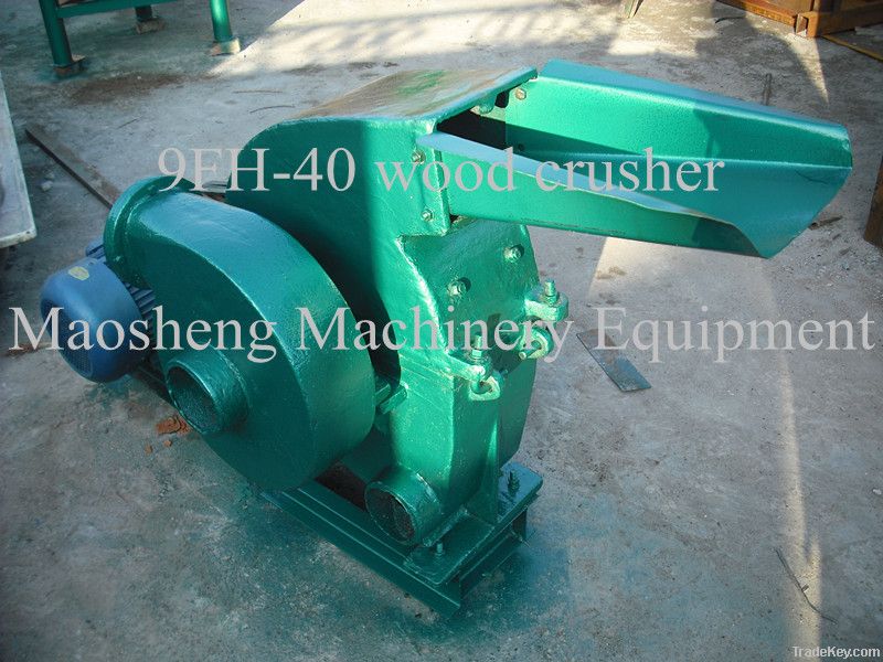 Wood Crushing Machine making sawdust and biomass powder quickly