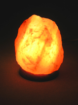 Naturel salt lamp