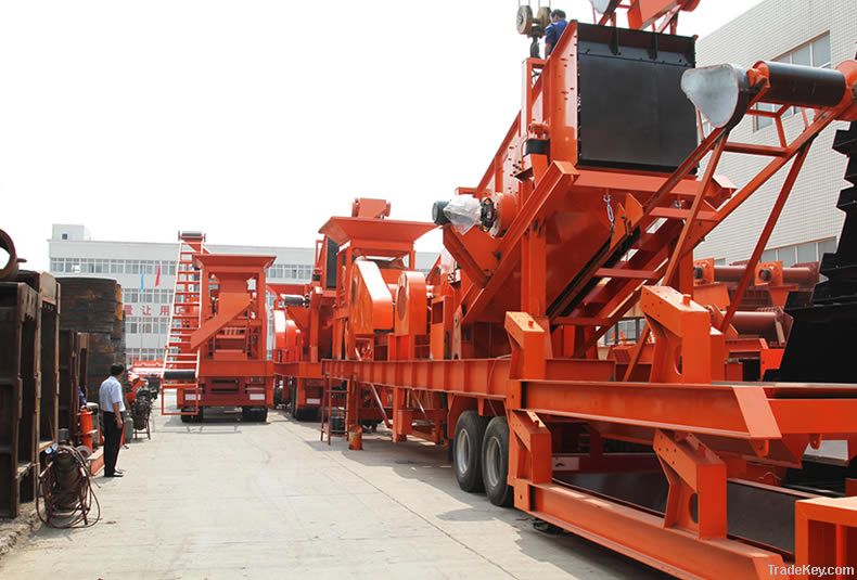 Aggregate mobile crusher