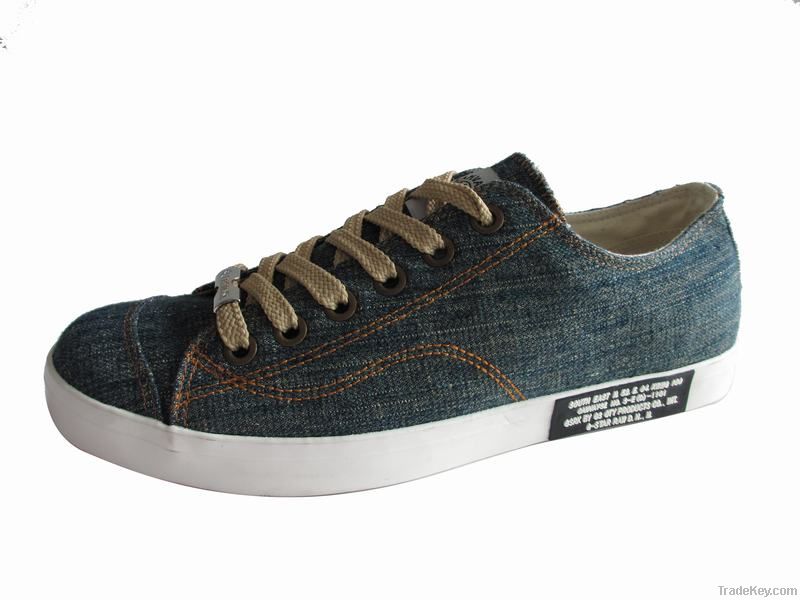 men canvas shoes