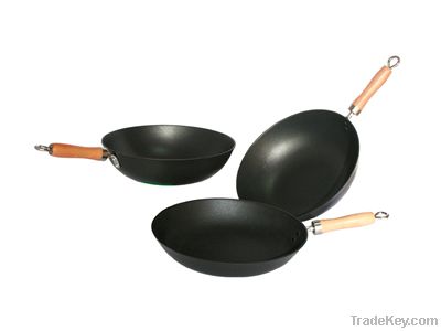 Light Cast Iron Stir Fry Pans &amp; Woks