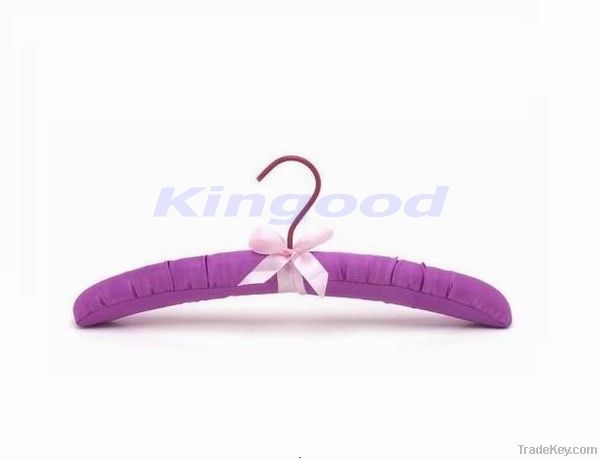 Padded Hangers WP013