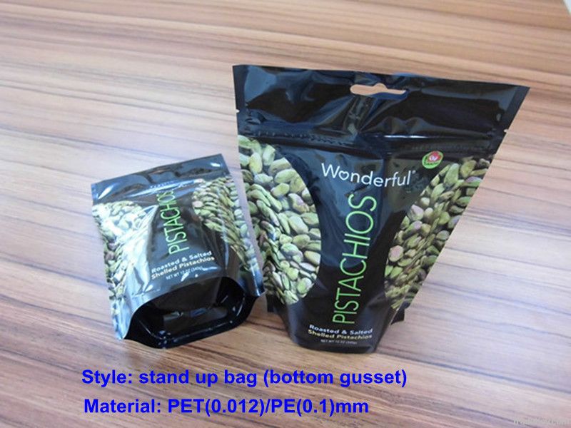 Stand up nuts packaging with zipper