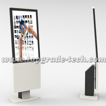 Digital signage totem