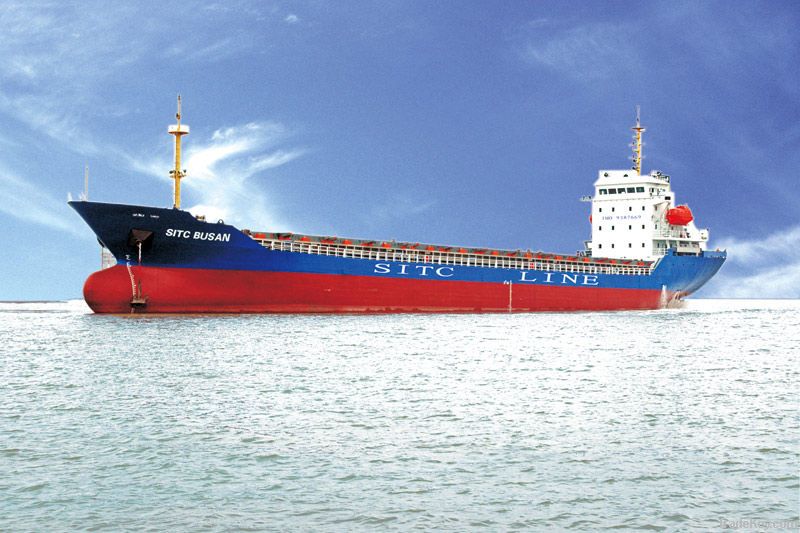 freight forwarder and container shipping