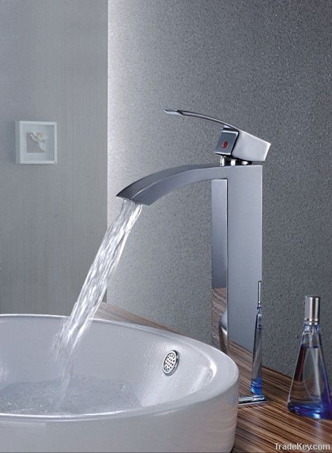 Basin faucet (high body)