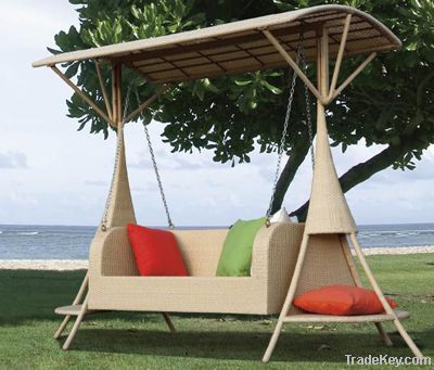 GOGOHOME Rattan Wicker Swing Chair, Garden Swing Chiar