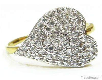 Cubic Zirconia Ring in Heart