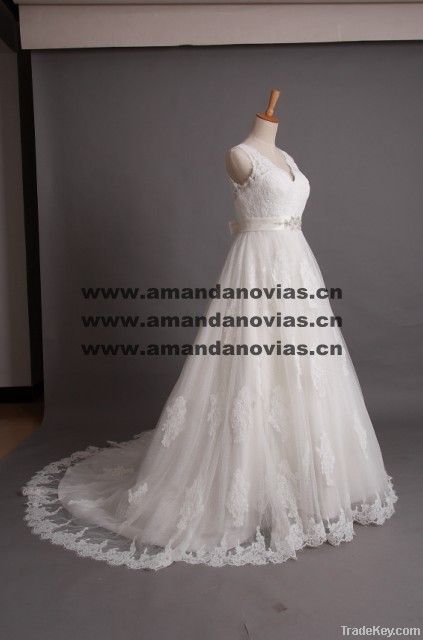 2013 New A line Beautiful Lace Applique Wedding Dress 003