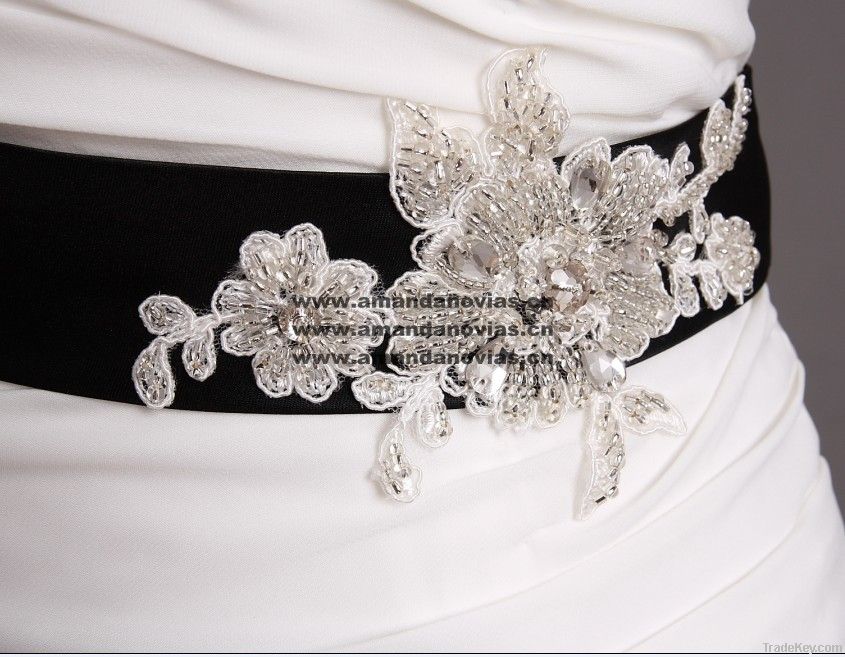 2013 Sheath Chiffon with black Crystal Beaded Wedding Dress 004