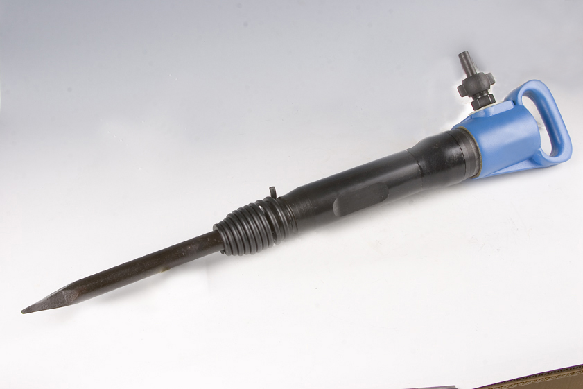 Pneumatic tools