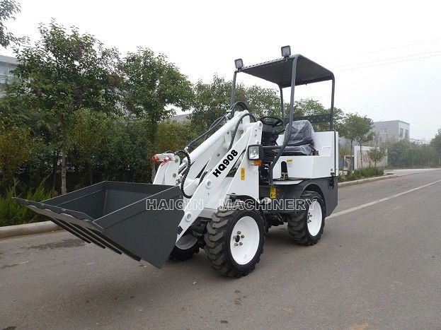 Mini loader HQ908 with CE and Perkins engine .