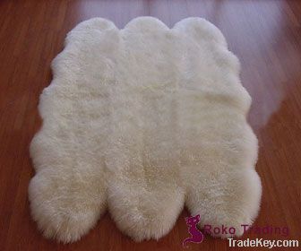 Sheared sheepskin