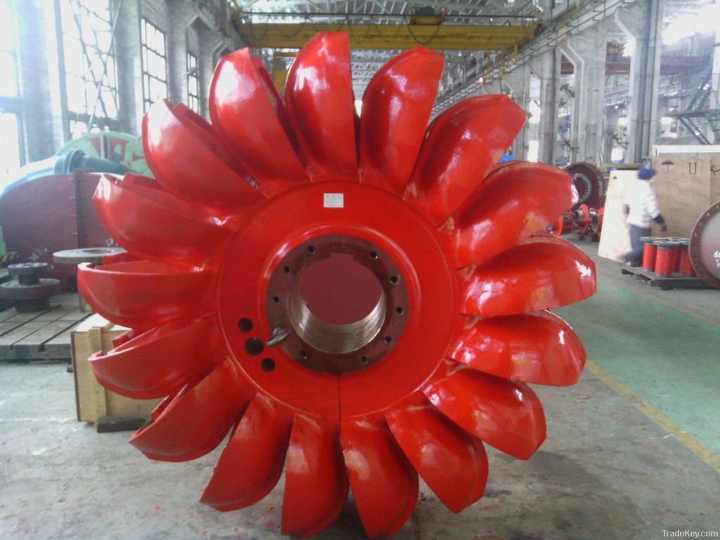 Pelton turbine generating set